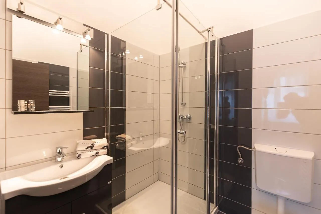 شقة Wiky'S Apartman With 3Bathrooms بودابست