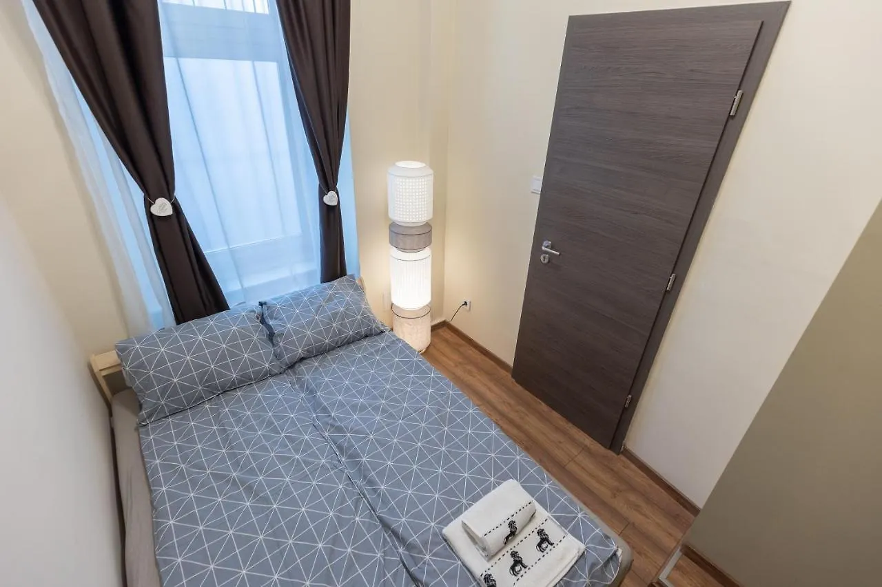 شقة Wiky'S Apartman With 3Bathrooms بودابست المجر